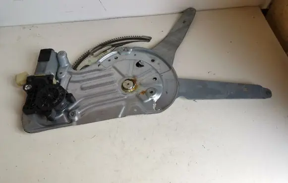 Volvo XC90 Front door window regulator with motor 30762638 101353 101353XXX