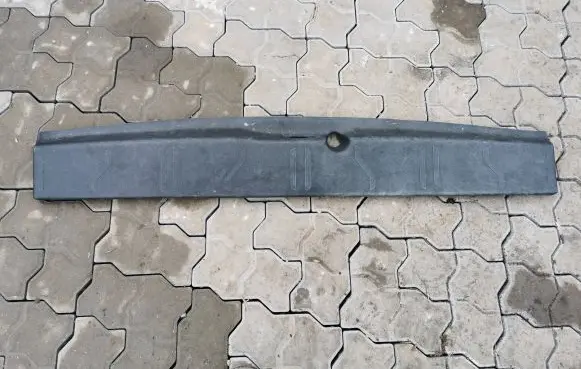 Citroen Berlingo Tailgate trim 060936J01 9682027877