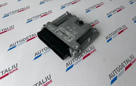 BMW 2 F22 F23 Engine control unit/module 8574380 8586534 13618574380