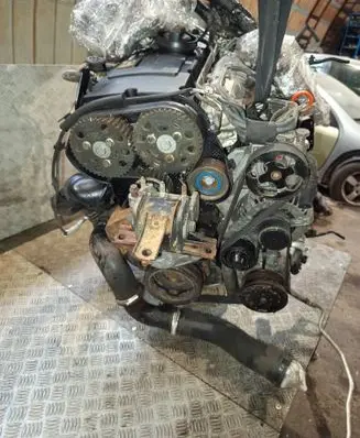 Volkswagen PASSAT B6 Engine 084803 B084803