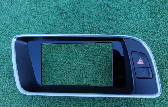 Audi Q5 SQ5 Dashboard center trim panel 8R1857186S