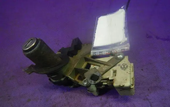 Seat Toledo II (1M) Central locking motor 