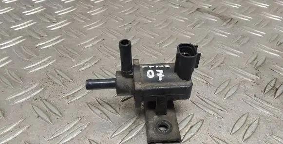 Toyota Prius (XW20) Valve vacuum 9091012259