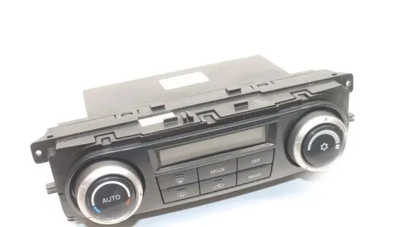 Mitsubishi Pajero Interior fan control switch 