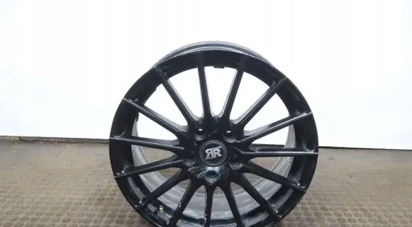Toyota Auris E180 R17 alloy rim 