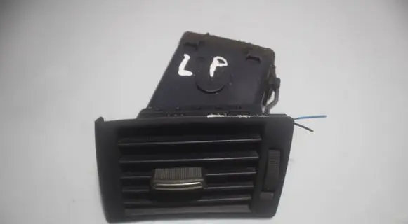 Audi A4 S4 B6 8E 8H Dashboard side air vent grill/cover trim