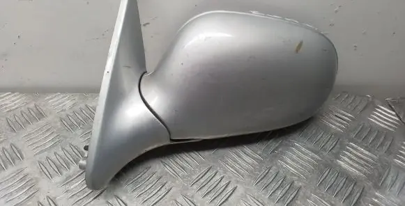 Mazda 626 Front door electric wing mirror 010519