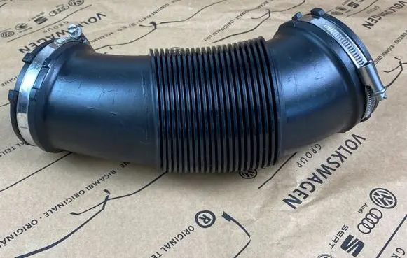 Audi A4 S4 B9 Air intake hose/pipe 059129629C