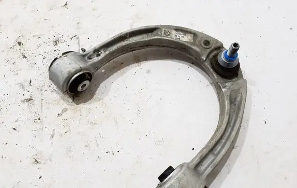 Mercedes-Benz GLE W167 Front lower control arm/wishbone A1673300900