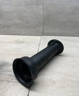 Volkswagen Transporter - Caravelle T5 Oil fill pipe 070115303K