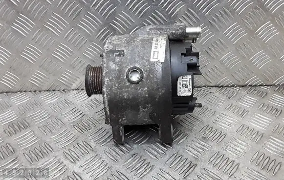 Renault Scenic RX Generator/alternator 8200667617A