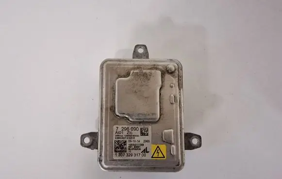 BMW 3 F30 F35 F31 Headlight ballast module Xenon 7296090 130732931700