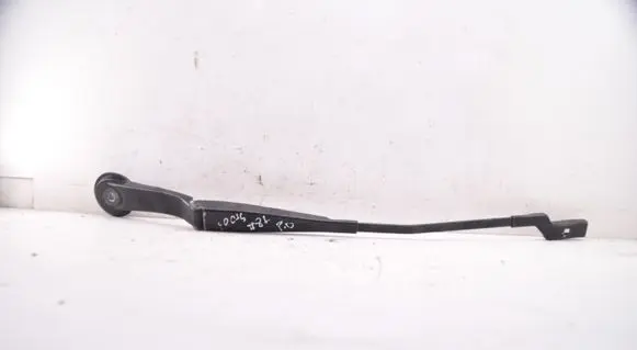 Ford Focus Windshield/front glass wiper blade BM5117526BB