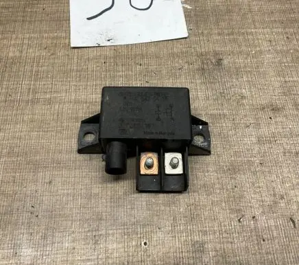 Mercedes-Benz Vito Viano W639 Other relay A0025425419