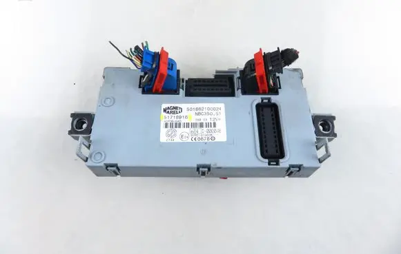 Fiat Idea Central body control module 51718916