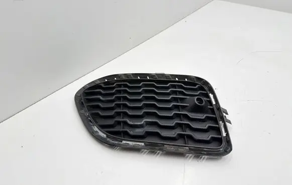 BMW X3 F25 Front bumper lower grill 8056942 10503410