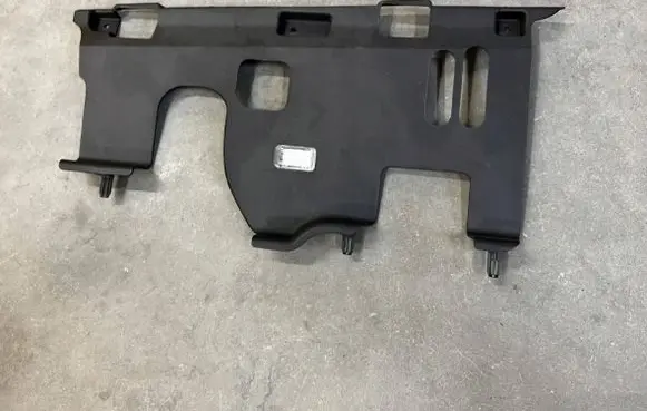 Land Rover Discovery 5 Dashboard lower bottom trim panel HY32046B01BB