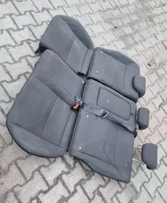 Ford Focus Rear seat 225552252