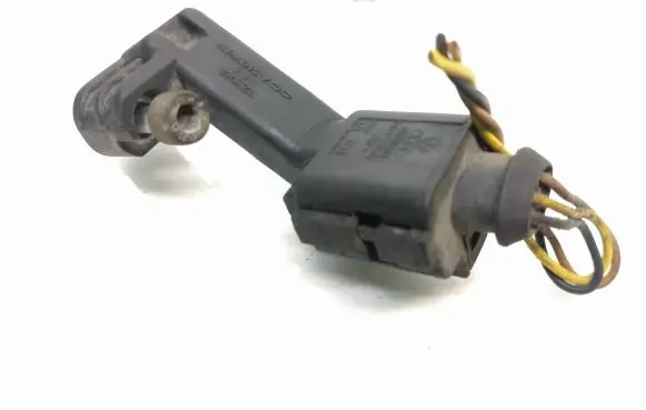 Volkswagen Golf V Crankshaft position sensor 032906433