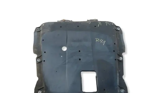 Dacia Logan II Engine splash shield/under tray 758908395R