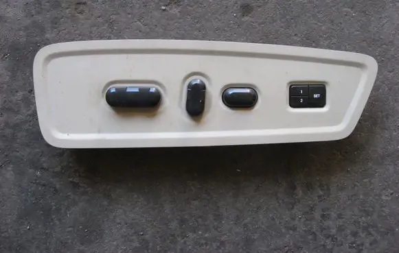 Lincoln Navigator Seat adjustment handle 7L7414A706A