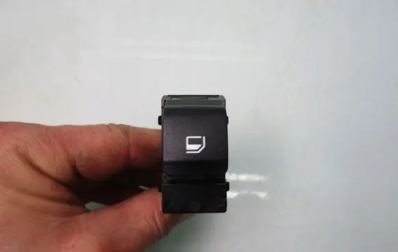 Hyundai Bayon Rear door window switch trim 299223773