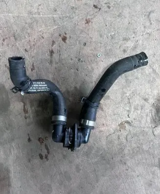 Mercedes-Benz E W213 Engine coolant pipe/hose 2138308900 A2138308900 6254460640PC