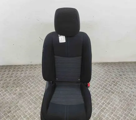 Nissan Leaf II (ZE1) Front passenger seat 871015SH1A