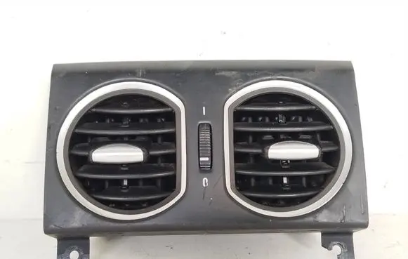 Alfa Romeo 159 Dash center air vent grill 939LS376563