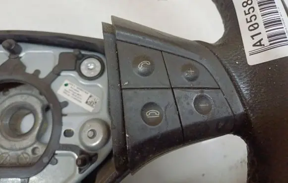 Mercedes-Benz B W245 Steering wheel buttons/switches 1698207910