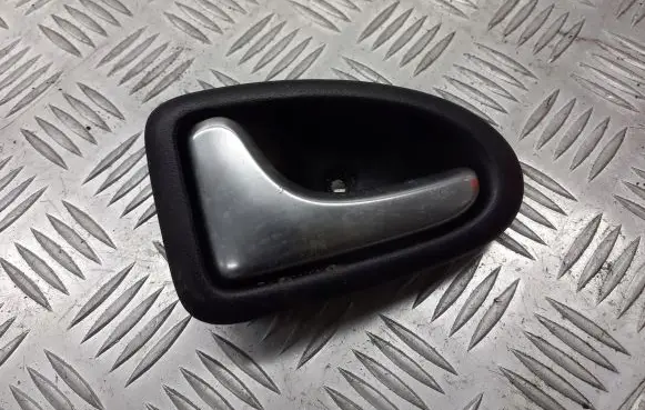 Renault Clio II Rear door interior handle trim 7700423887