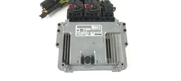 Peugeot 207 Engine control unit/module ECU 0261201863 9666235880