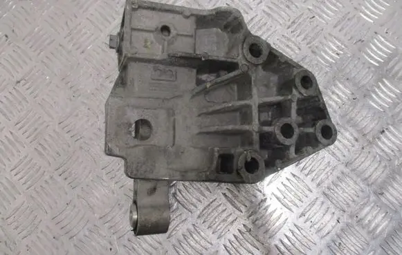 Land Rover Range Rover L460 Type LK Engine mount vacuum valve BJ326P096AA