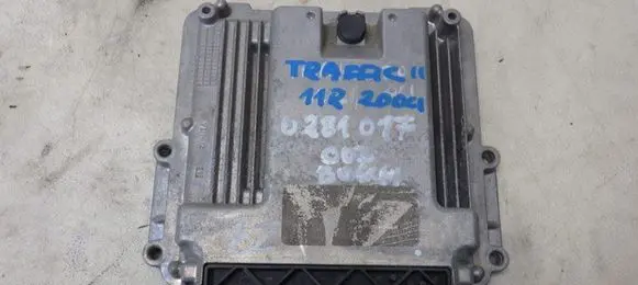 Opel Vivaro Engine control unit/module ECU 0281017063