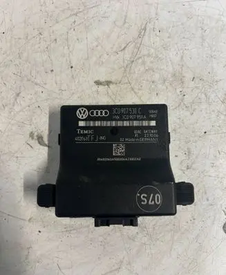 Volkswagen PASSAT B6 Gateway control module 3c0907530c