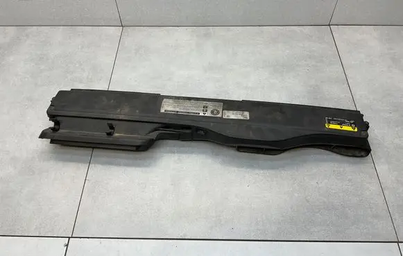 Volkswagen PASSAT B8 Air intake duct part 5Q0129254A
