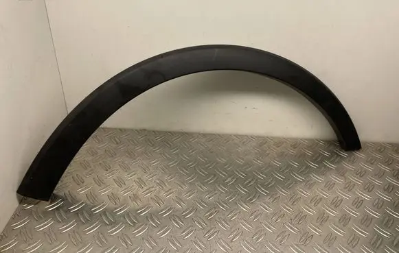 Ford Focus Front arch trim JX7B16D238AD