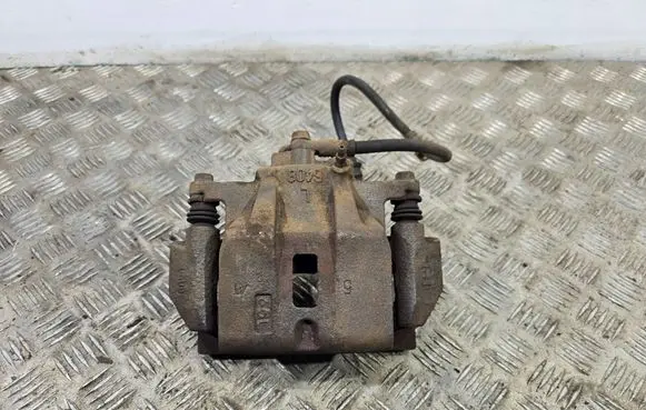 Lexus RX 330 - 350 - 400H Front brake caliper 4775048140