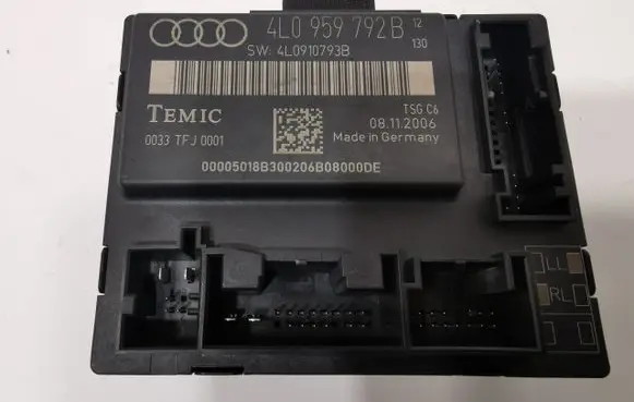 Audi Q7 4L Door control unit/module 4L0959792B