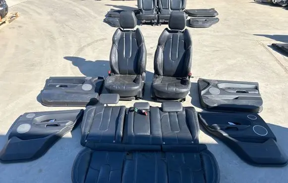 Land Rover Evoque I Seat set 
