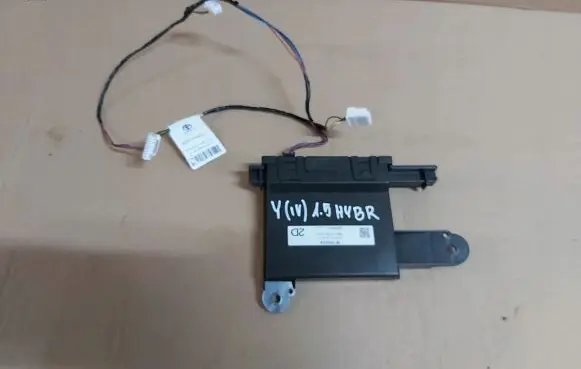 Toyota Yaris Other control units/modules 88650-K0121