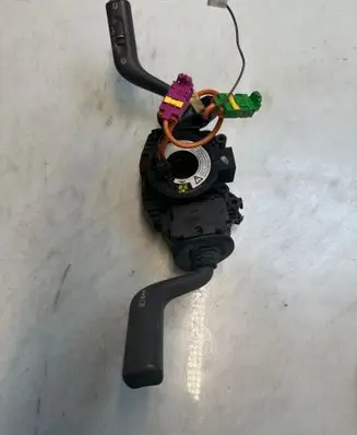 Volvo S40, V40 Wiper turn signal indicator stalk/switch 30638465