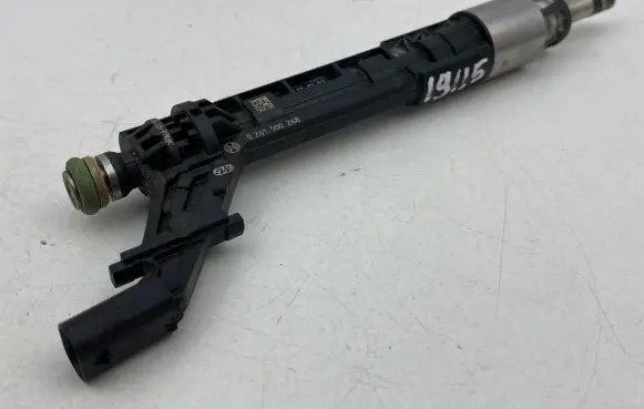 Audi Q5 SQ5 Fuel injector 06M906036K 06M906A01
