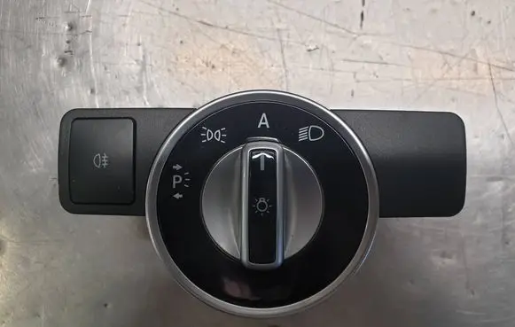 Mercedes-Benz E W212 Light switch A2129056800 10021625