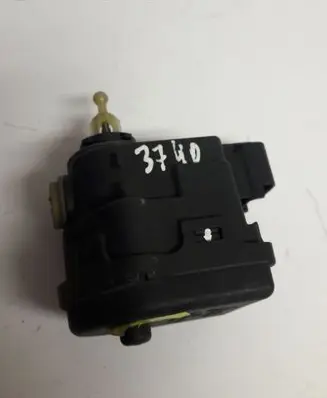 Renault Espace - Grand espace IV Headlight level adjustment motor 8200006664