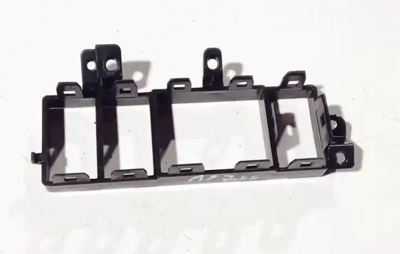 Nissan Pathfinder R51 Other exterior part vp6nfx18a584a3c