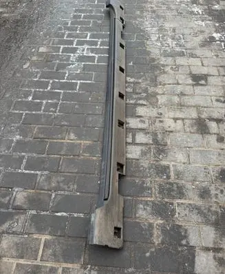 Ford S-MAX Front sill (body part) EM2BR101D57A