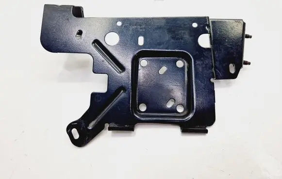 Peugeot 308 Other engine bay part 9803149 0619
