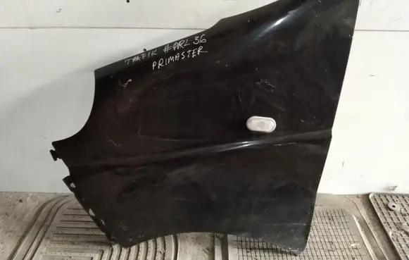 Nissan Primastar Fender
