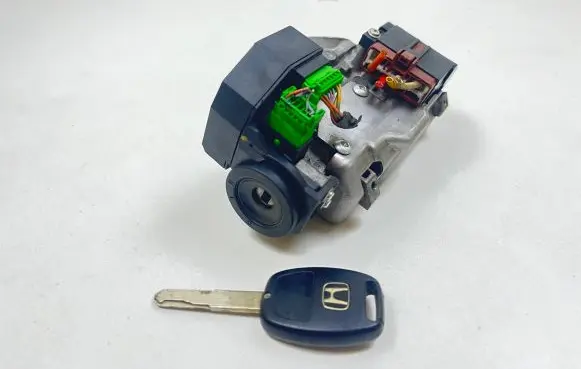 Honda Civic Ignition lock S0105A1DA 39730SMGG010M1